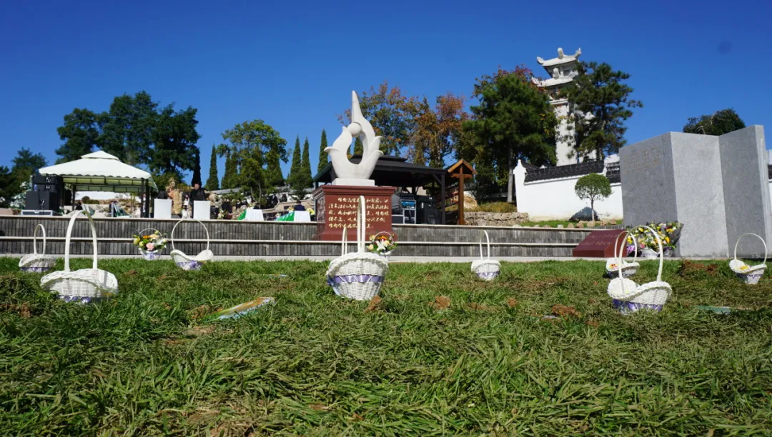 沈阳墓园绿色生命,沈阳陵园唯爱永恒|龙生墓园第四届节地生态草坪葬报名征集中